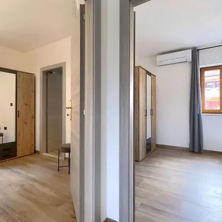 Holiday home Solis By Interhome Segotici