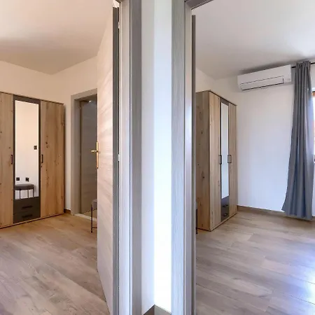 Solis By Interhome *