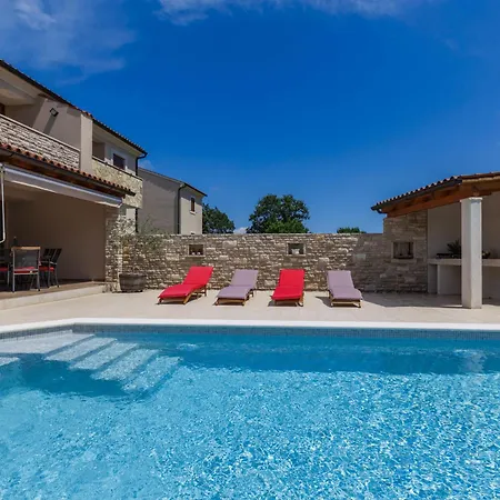 Holiday home Solis By Interhome Segotici
